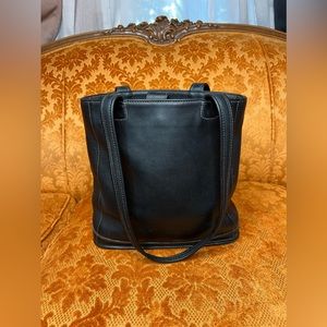 Vintage COACH 9305 Bleecker Bucket Tote Bag Black Legacy Leather with bullseye